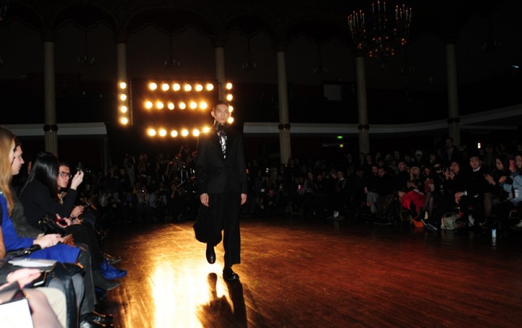 PARIS FASHION WEEK MENSWEAR FALL 2014 DAY IV