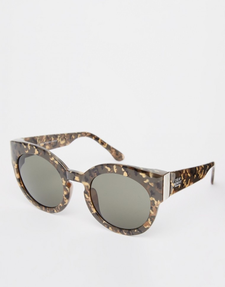 Cheap Monday - Breite Katzenaugen-Sonnenbrille - Schildpatt/Tarnmuster