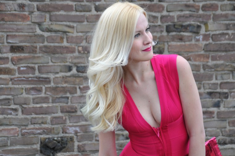 Pink bandage Dress & Sexy Hair